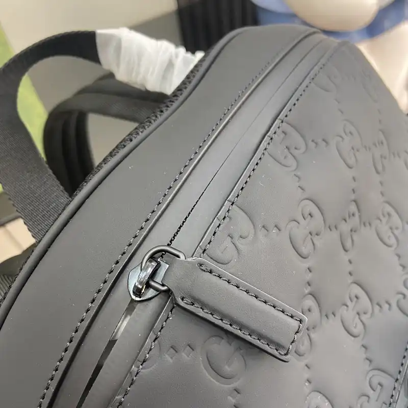 G*u*i bags 2401ya0075