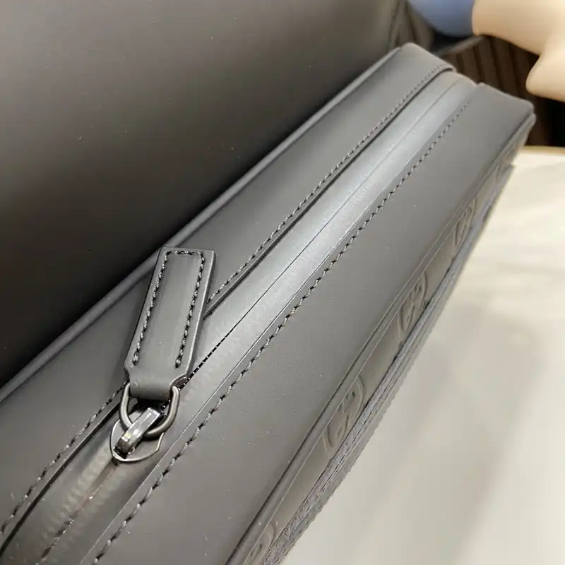 G*u*i bags 2401ya0085