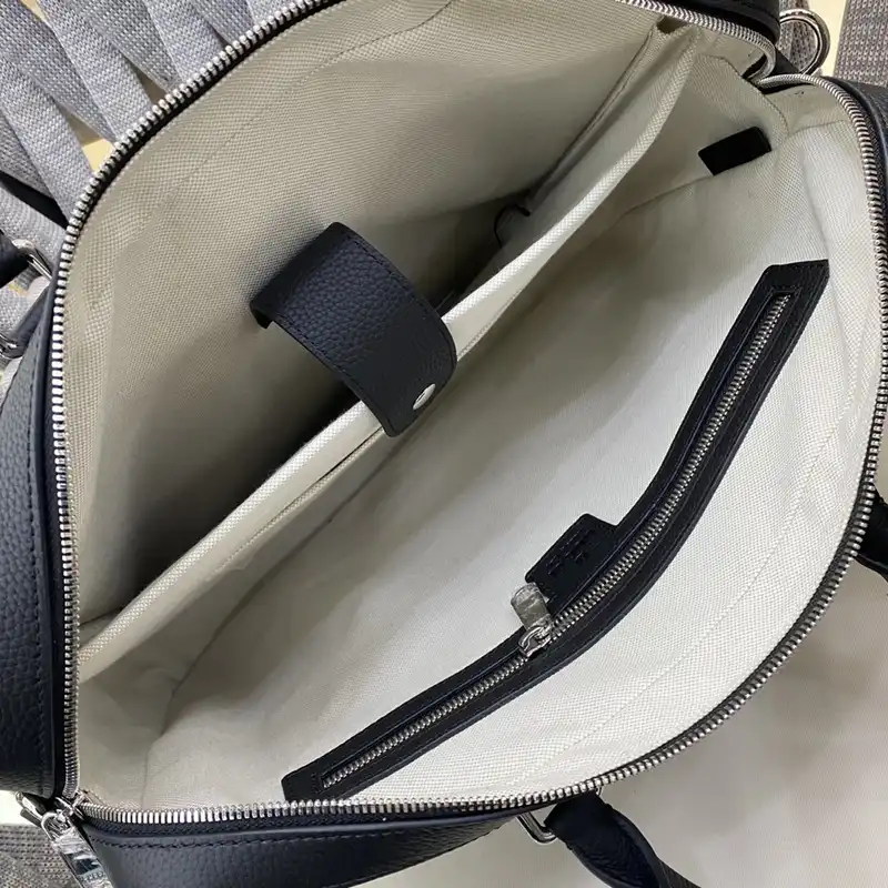 G*u*i bags 2401ya0092