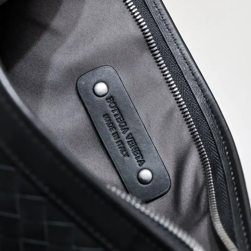 bo*te*ga Ve*ne*ta bags 2401ya0115