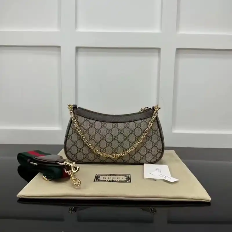 G*u*i bag 2402ht0009