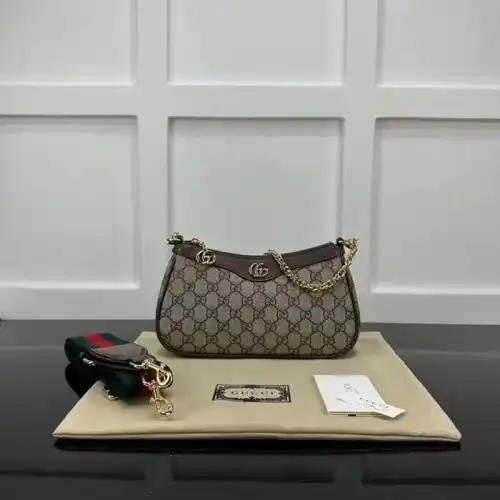 G*u*i bag 2402ht0009