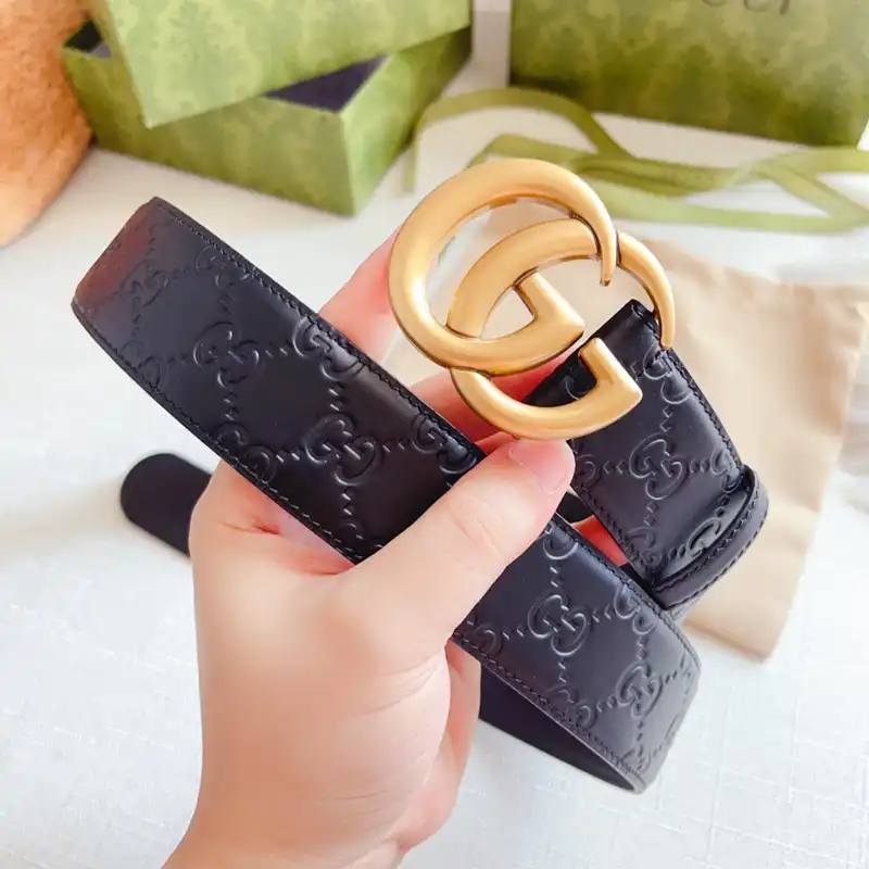 G*u*i belts 2403xa0247