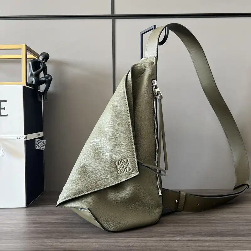 Loewe Bags 2404YA0091