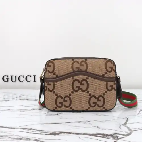 G*u*i bags 2404ya0103