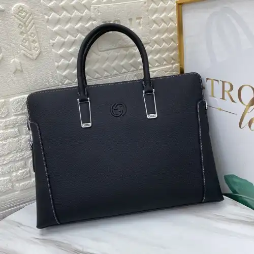 G*u*i bags 2404ya0157