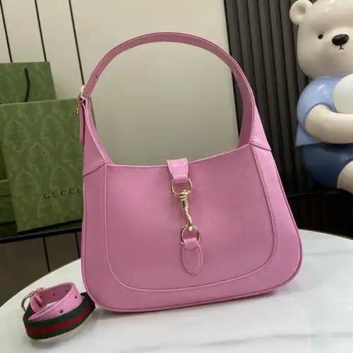 G*u*i bags 2405ya0079