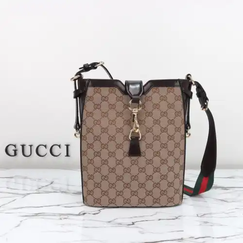 G*u*i bags 2405ya0110