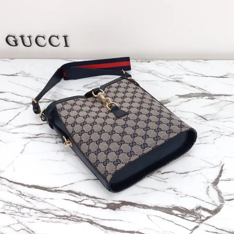 G*u*i bags 2405ya0111