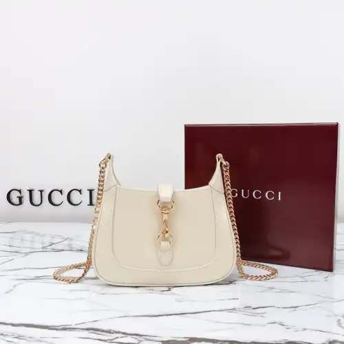 G*u*i bags 2405ya0119