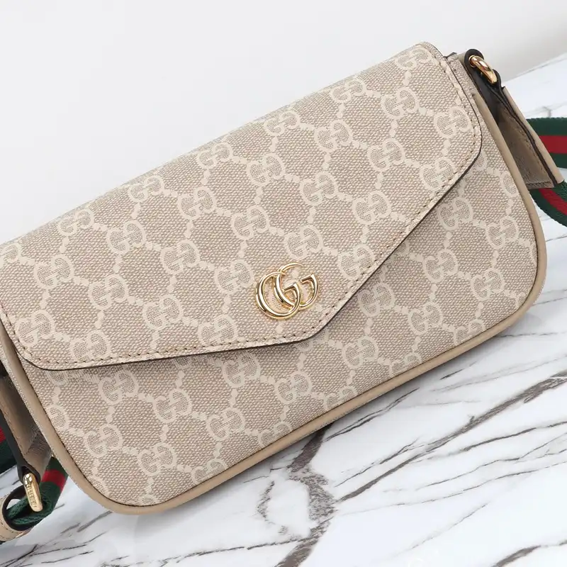 G*u*i bags 2405ya0134