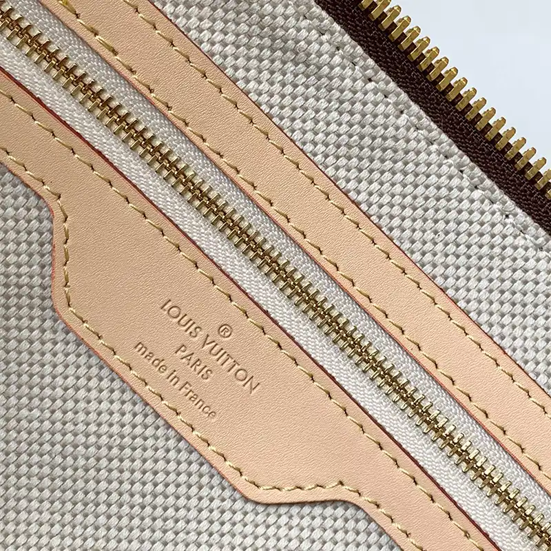 LV Bags 2406YA0144