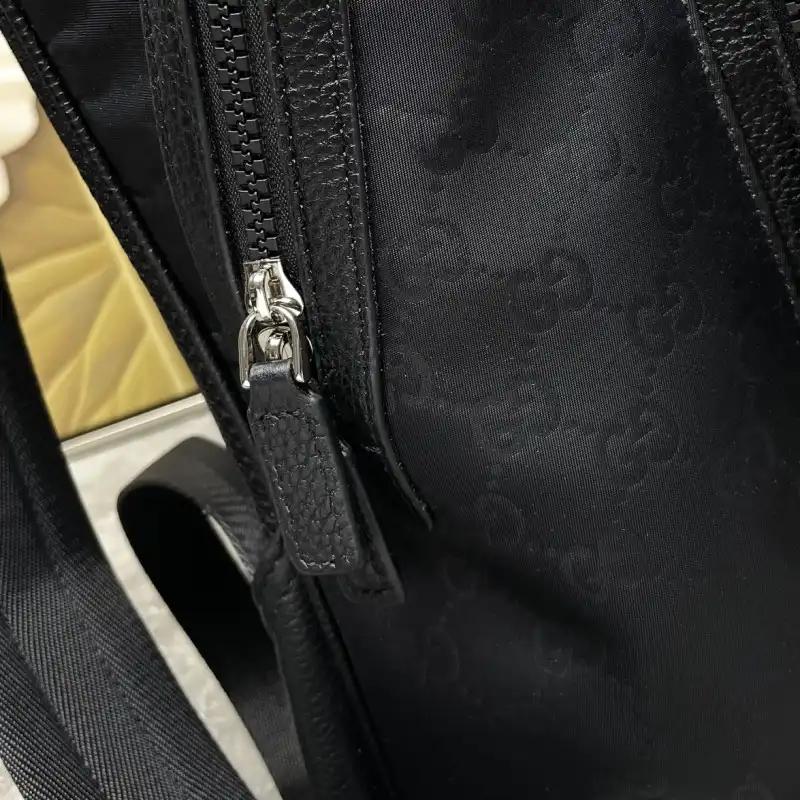 G*u*i bags 2406ya0154