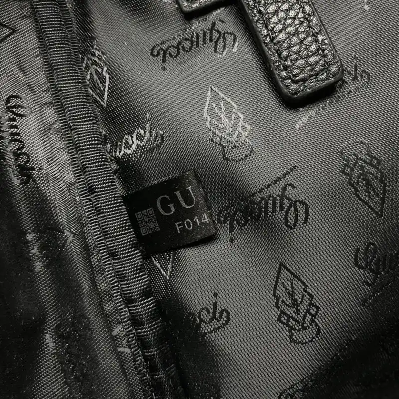 G*u*i bags 2406ya0154