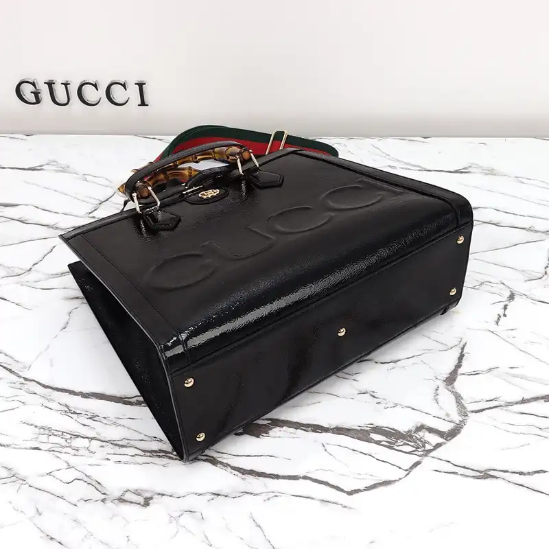 G*u*i bags 2407ya0003