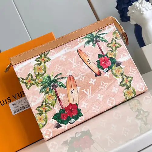 G*u*i bags 2407ya0020