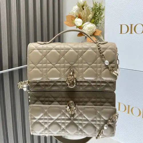LV Bags 2407YZ0140