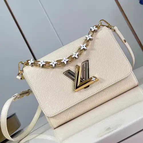 G*u*i bags 2407ya0182