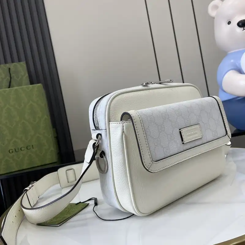 G*u*i bags 2407ya0188