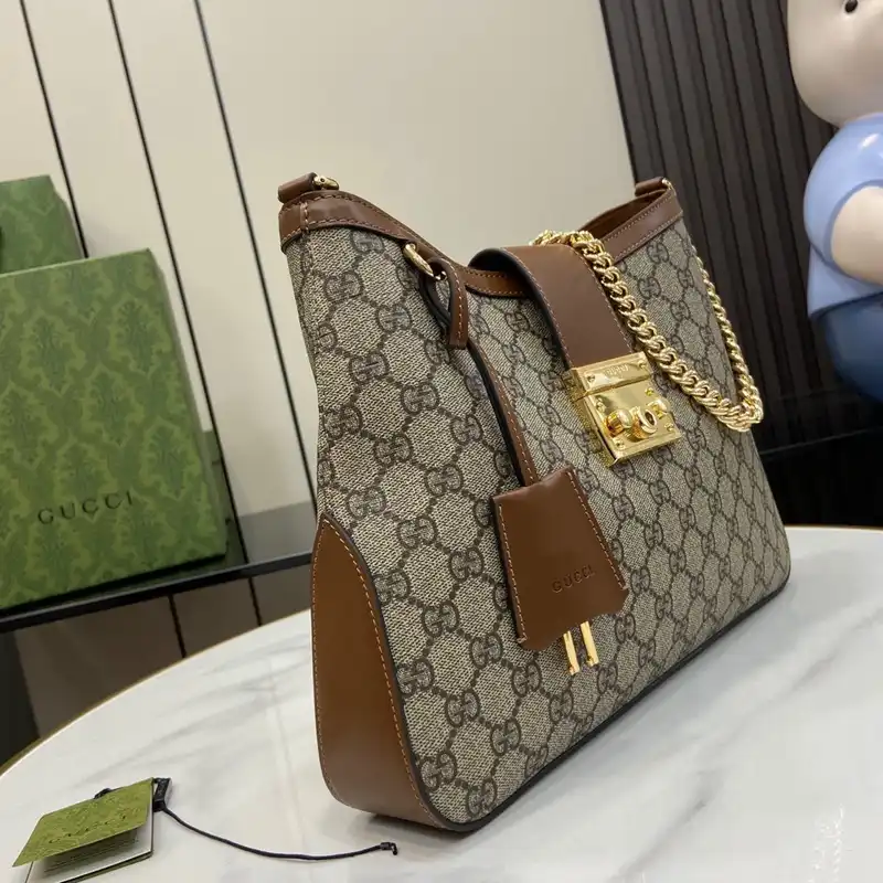 G*u*i bags 2407yz0193
