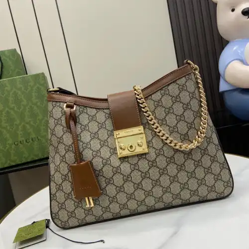 G*u*i bags 2407yz0193