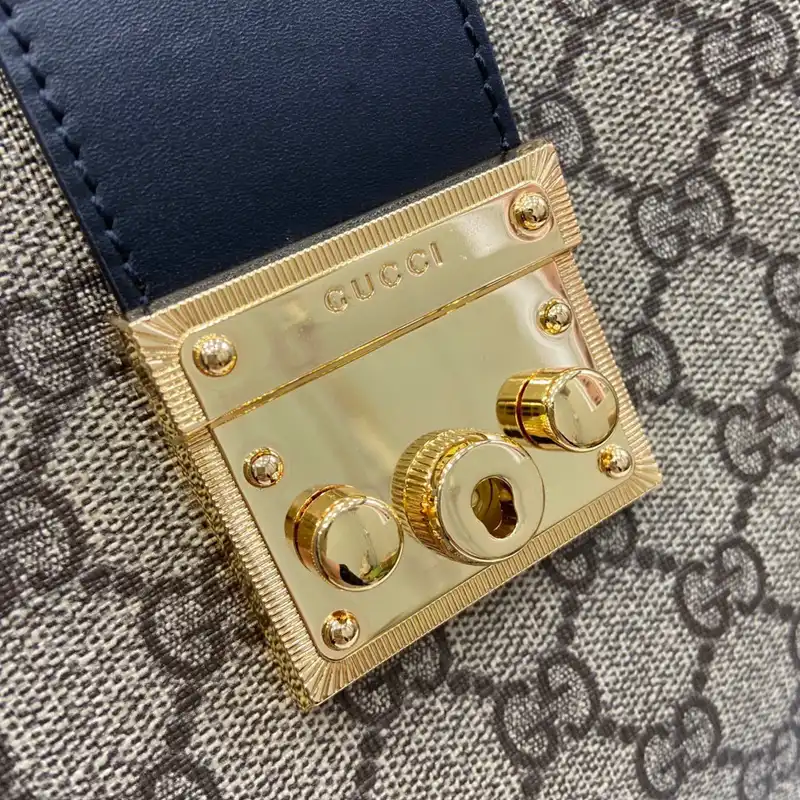 G*u*i bags 2407yz0194