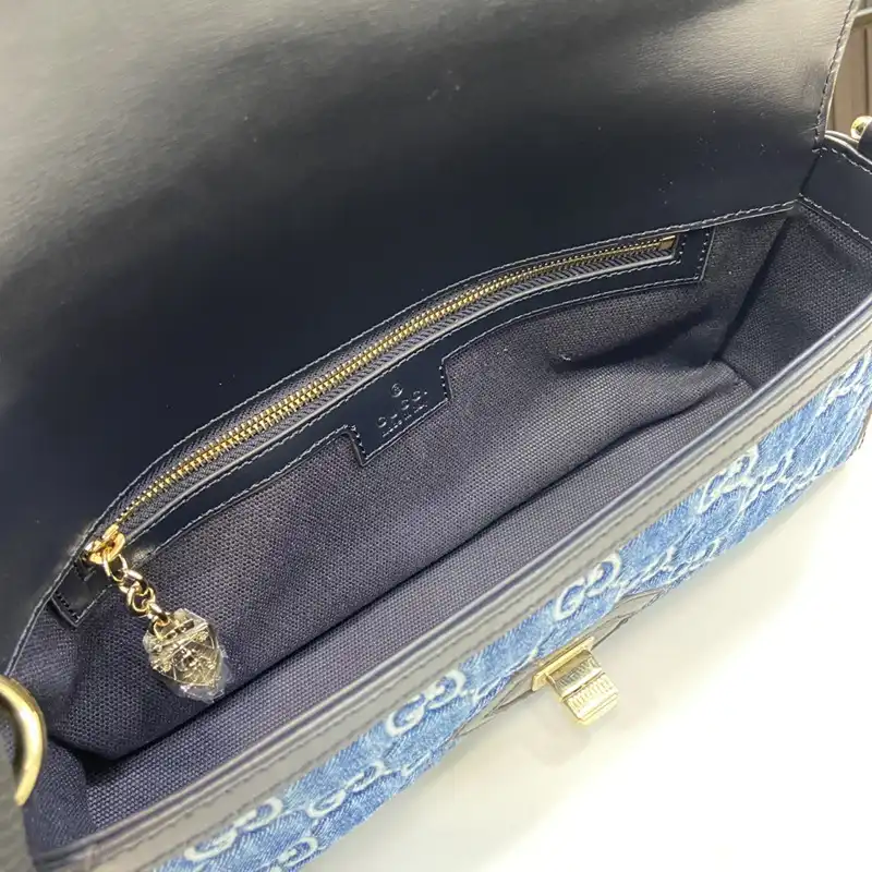 G*u*i bags 2407yz0200