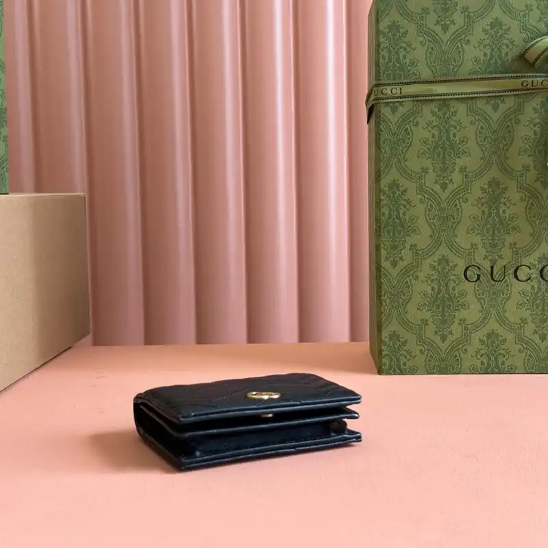 G*u*i bags 2407yz0244
