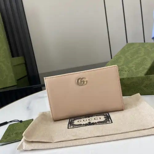 G*u*i bags 2407yz0259