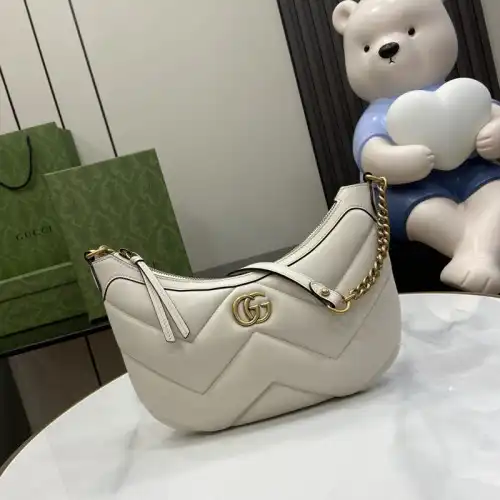 G*u*i bags 2407yz0269