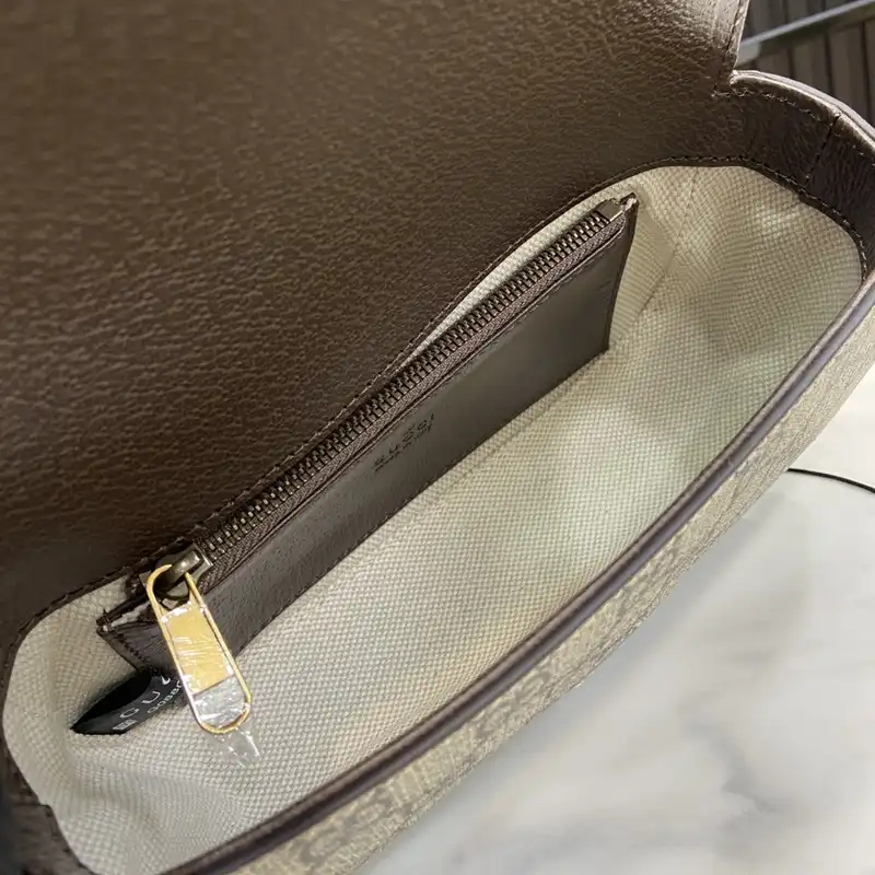 G*u*i bags 2407yz0279