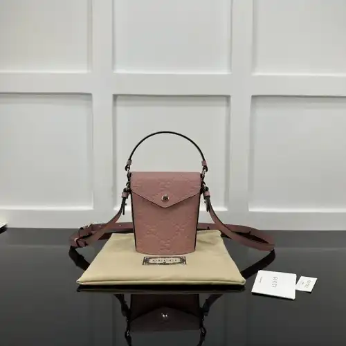 G*u*i bags 2407yz0286