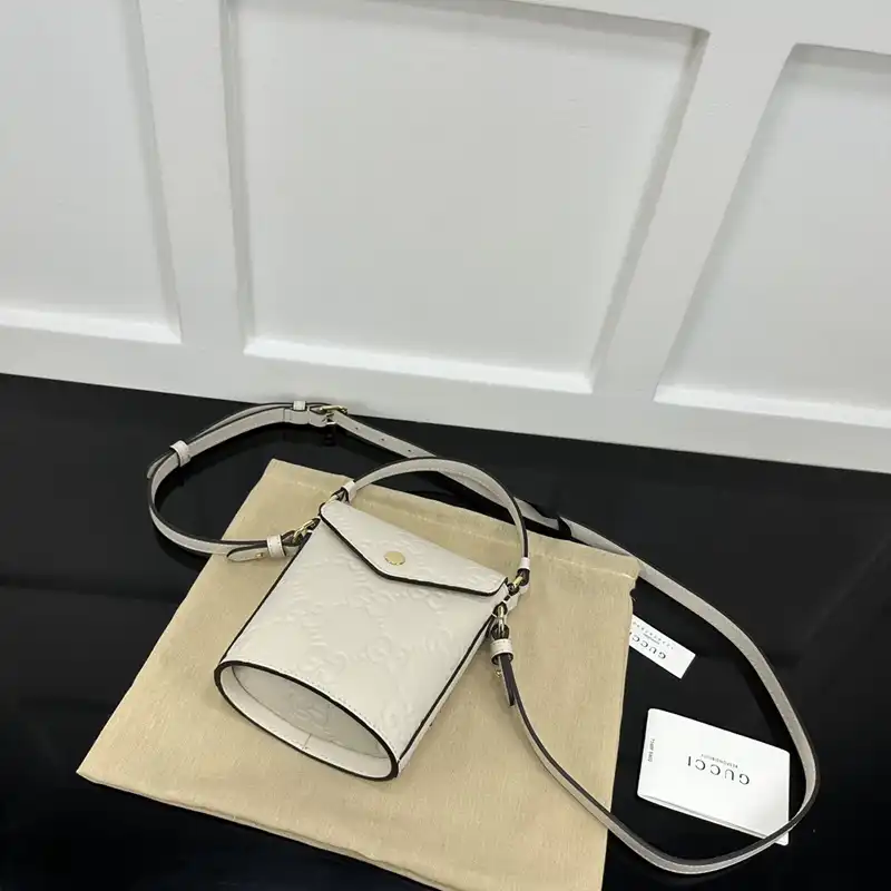 G*u*i bags 2407yz0289