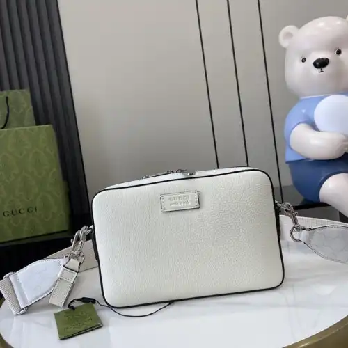 G*u*i bags 2407yz0313