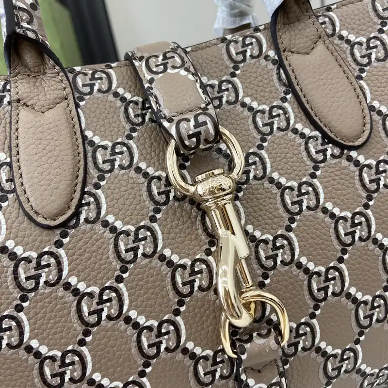 G*u*i bags 2408ya0025