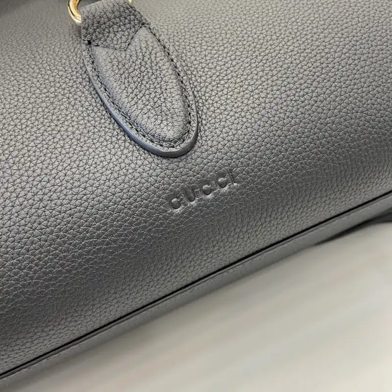 G*u*i bags 2408ya0030