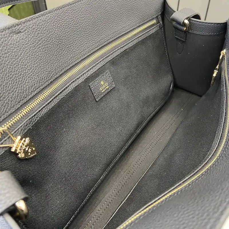 G*u*i bags 2408ya0030
