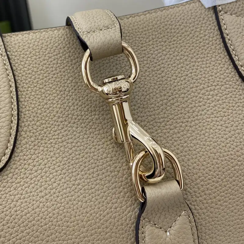 G*u*i bags 2408ya0032
