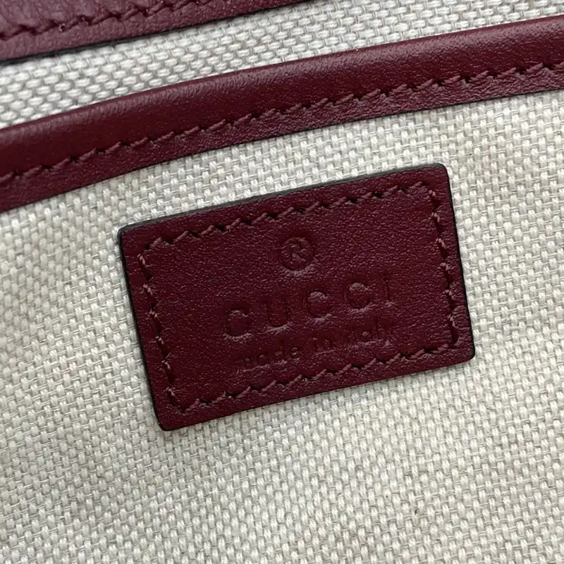 G*u*i bags 2408ya0041