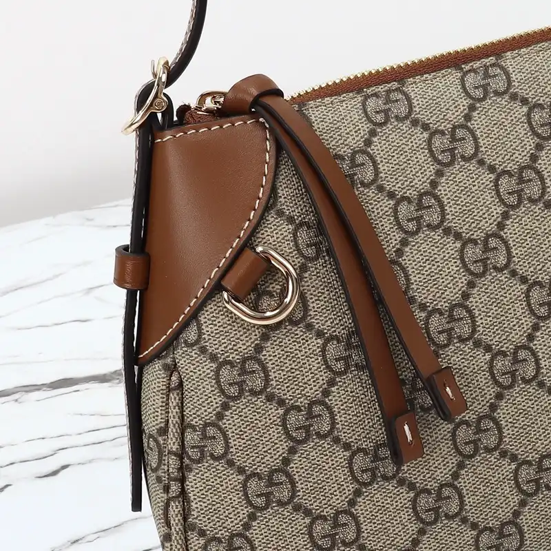 G*u*i bags 2409ya0026