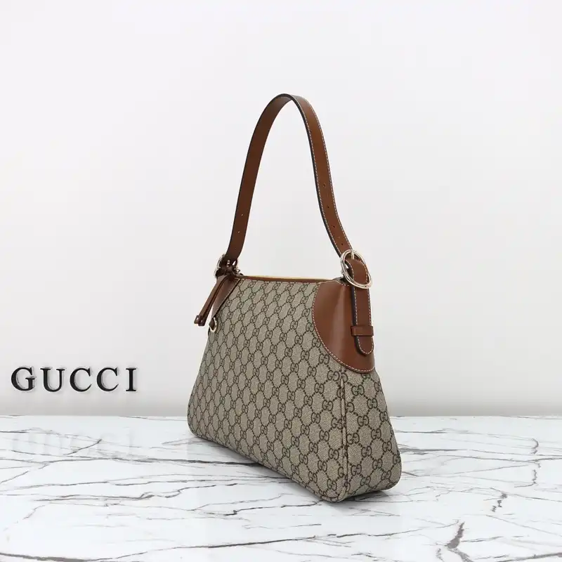 G*u*i bags 2409ya0027