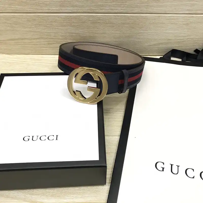 G*u*i belts 2410xa0026