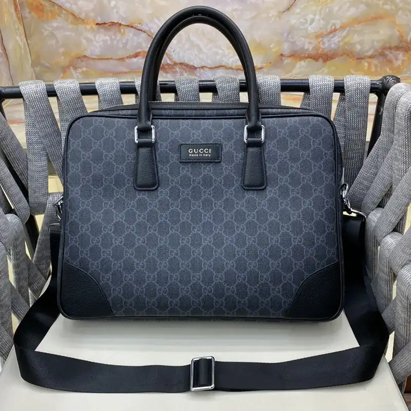 G*u*i bags 2410ya0111
