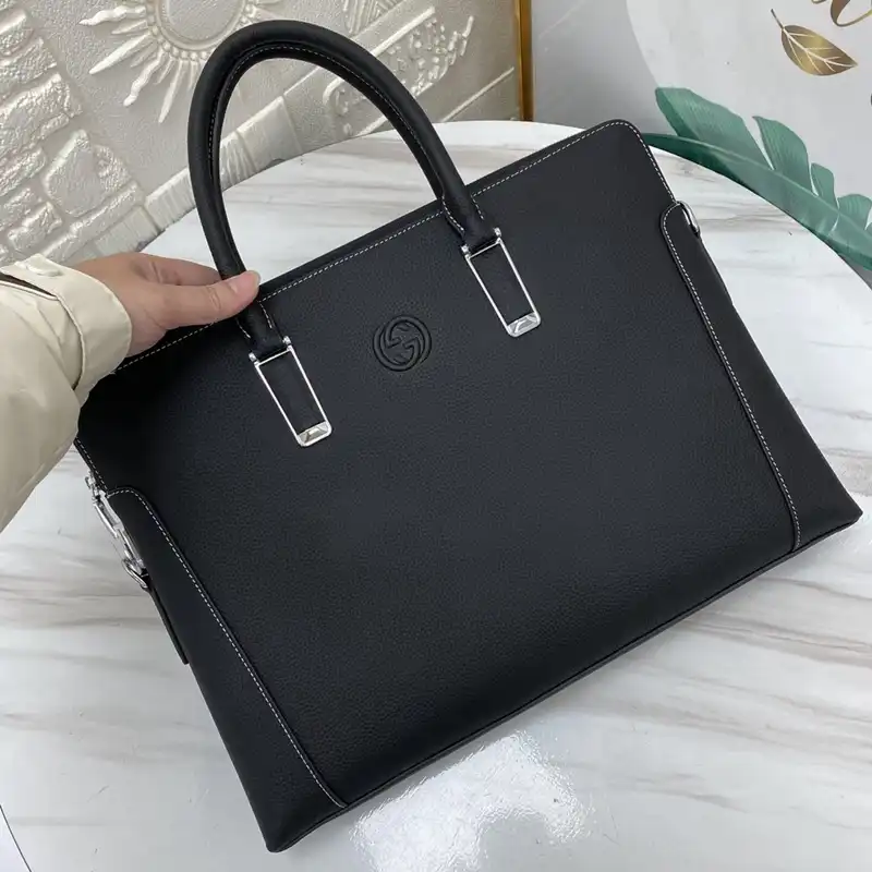G*u*i bags 2410ya0120