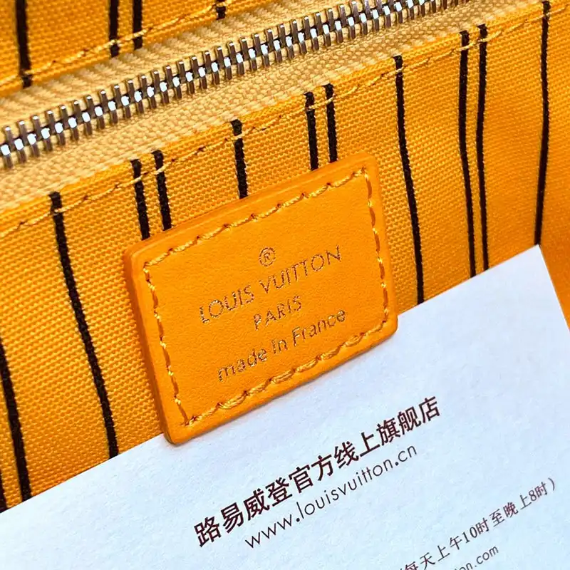 LV Bags 2410YA0127