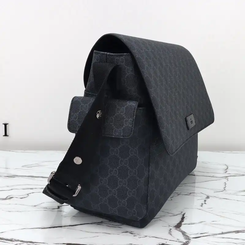 G*u*i bags 2410ya0190