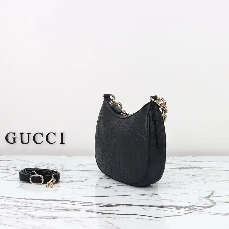 G*u*i bags 2410ya0193