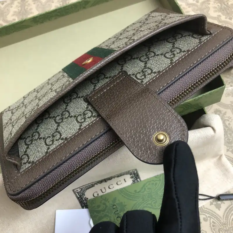 G*u*i bags 2411ya0139