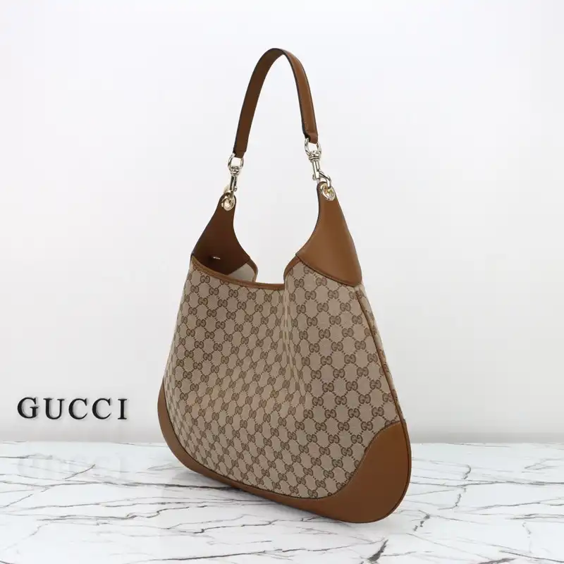 G*u*i bags 2411ya0185