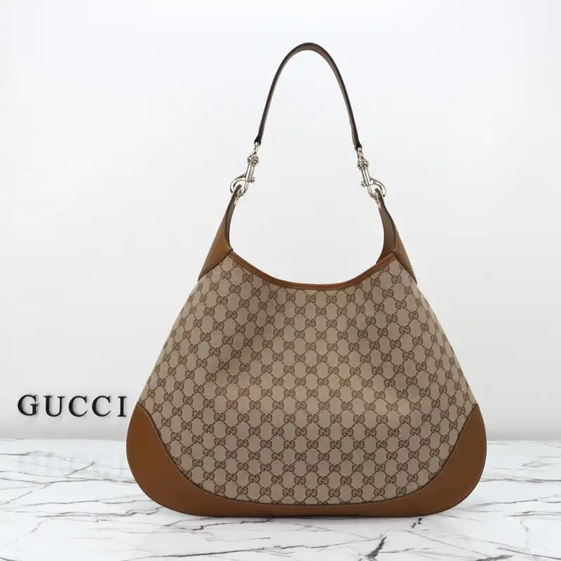 G*u*i bags 2411ya0185